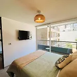 Hom I Centrico Y Nuevo Depto 2D2B 2Pax Santiago